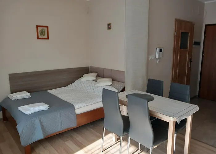 - Cieplice Jelenia Gora